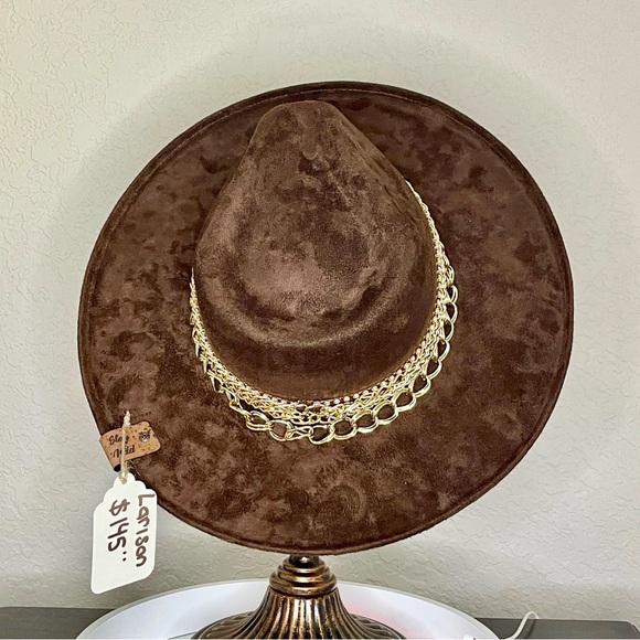 “Larison” brown began suede rancher hat with bling